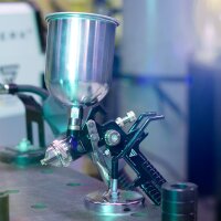 STAHLWERK HVLP spray gun set SGS-1125 ST 21 parts with 3 compressed air spray guns, 0.8 / 1.4 / 1.7 mm nozzle set, spray gun holder, aluminum case and much more Spray gun / Spray gun