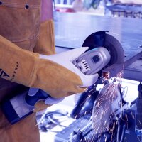 Úhlová bruska STAHLWERK WS-1600 ST se sadou 25 řezných kotoučů SW Pro CUT 125 mm, řezací pila, řezací bruska s příkonem 1600 W a 3000 - 8500 ot.